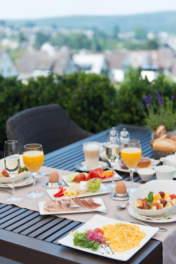 Hotel Heinz เฮอร์-เกรนซ์เฮาเซน ภายนอก รูปภาพ