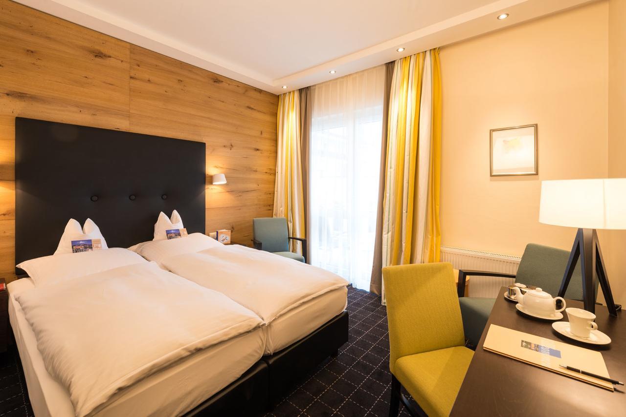 Hotel Heinz เฮอร์-เกรนซ์เฮาเซน ภายนอก รูปภาพ
